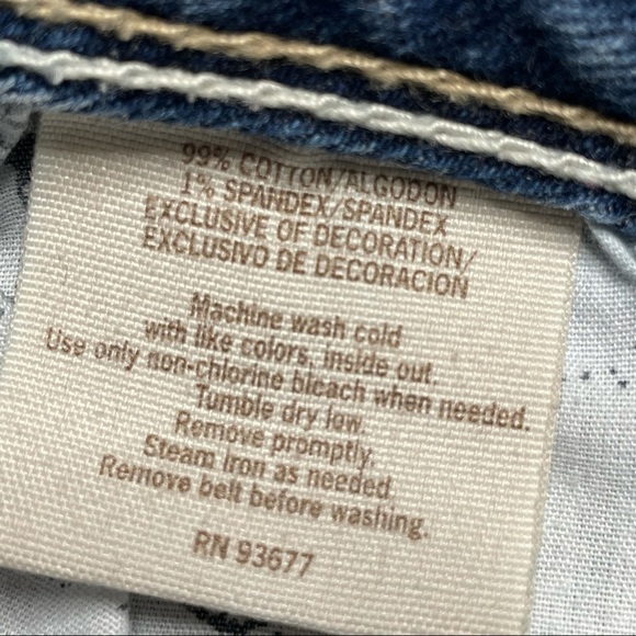 Decree Medium Wash Cut Off Distressed Ripped Jean Shorts Size 5 - Picture 8 of 8